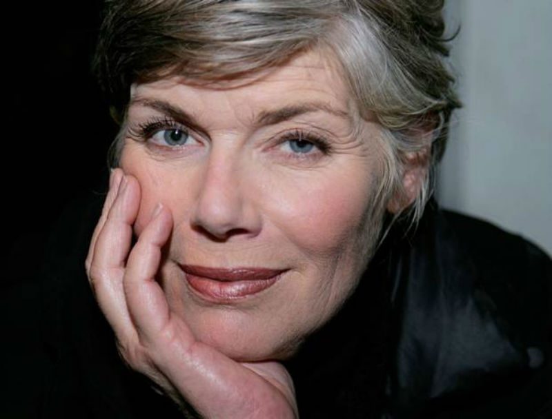 Out Actor Kelly McGillis Attacked CURVE