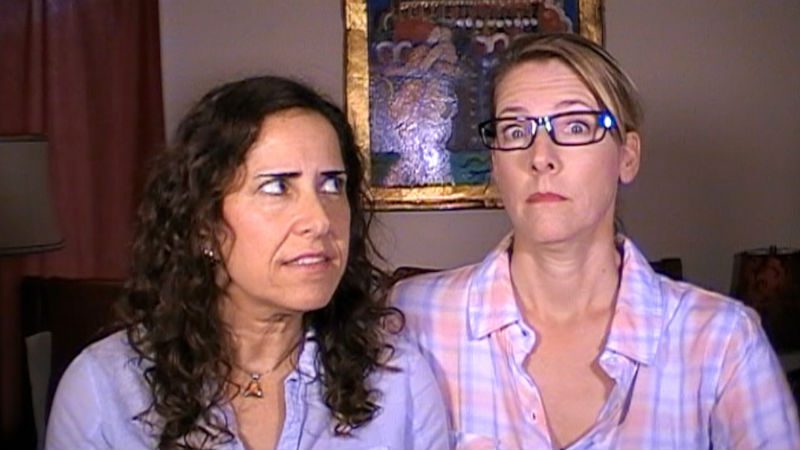 AskaLesbianCouplethumbnail