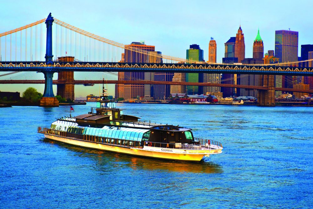 Bateaux New York Dinner Cruise CURVE