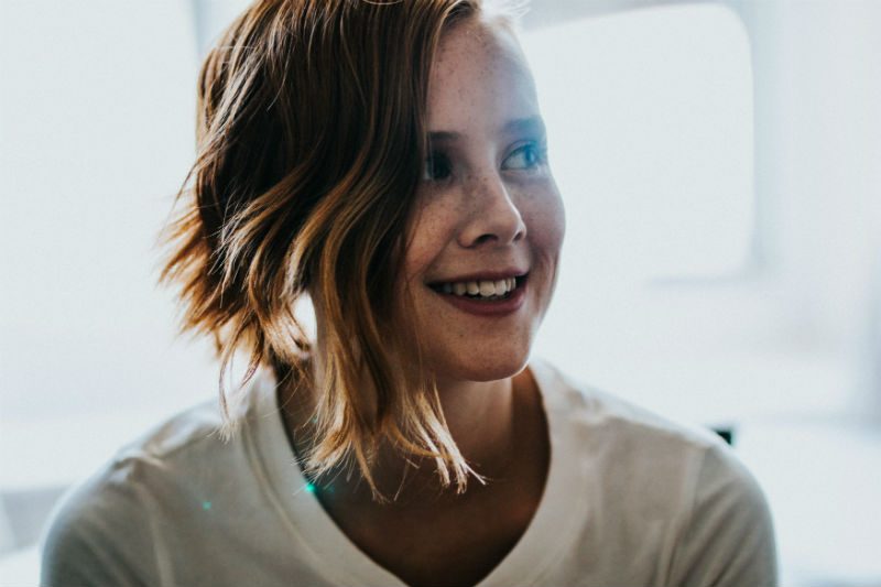Rachel Maria Cox Drops New Single CURVE